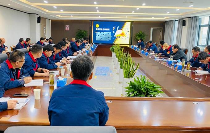 ��˾�ٿ�3�·��徲��������ְҵ����������������