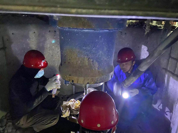 í·Ê¯ÏîÄ¿²¿¿ªÕ¹×°±¸Î¬±£ÊÂÇé í·Ê¯ÏîÄ¿²¿¿ªÕ¹×°±¸Î¬±£ÊÂÇé