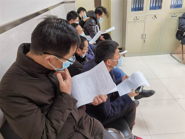 公司组织出国职员接种新冠疫苗 公司组织出国职员接种新冠疫苗