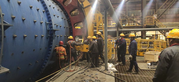 装置公司完成金冠铜业选矿月修使命 装置公司完成金冠铜业选矿月修使命