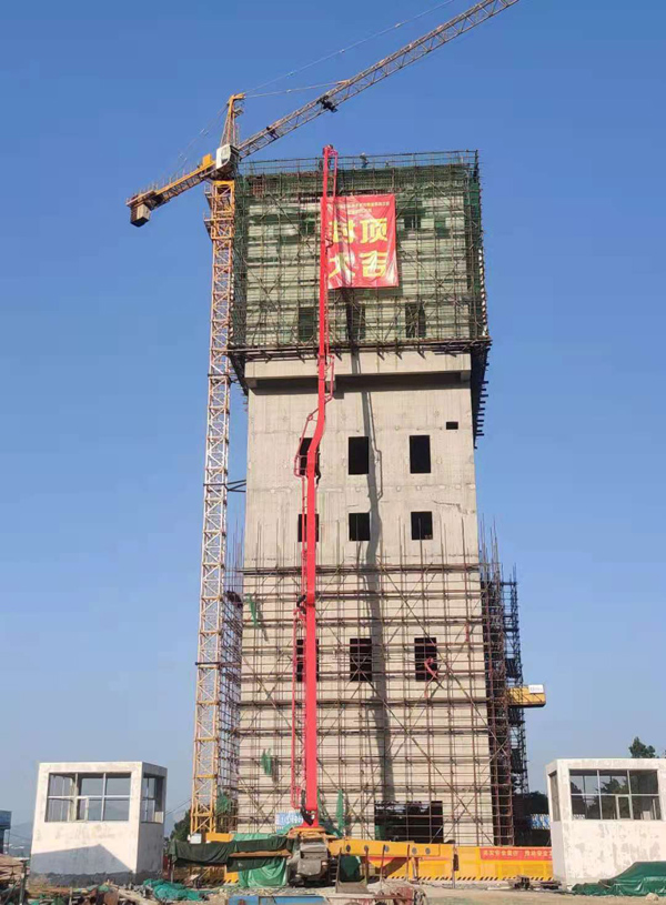 ����ɽ�¸�������������˳��ⶥ