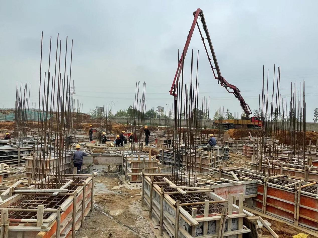 ͭ����������Ŀβ��2��Ũ�ܳػ����������