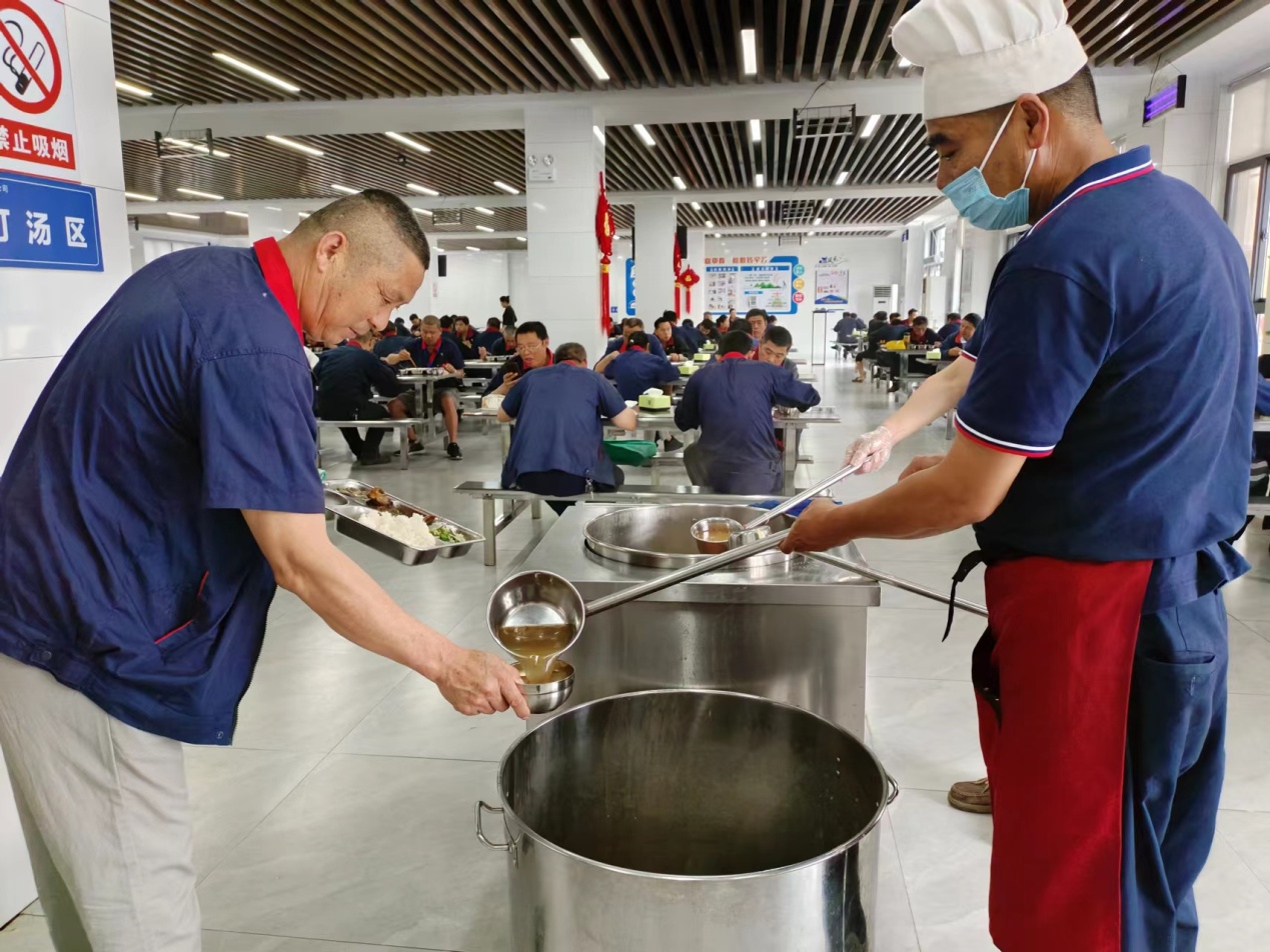 ��˾ʳ���𾢼����������