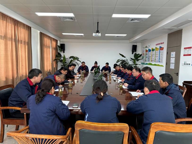 王伍升到钢构公司开展事情调研