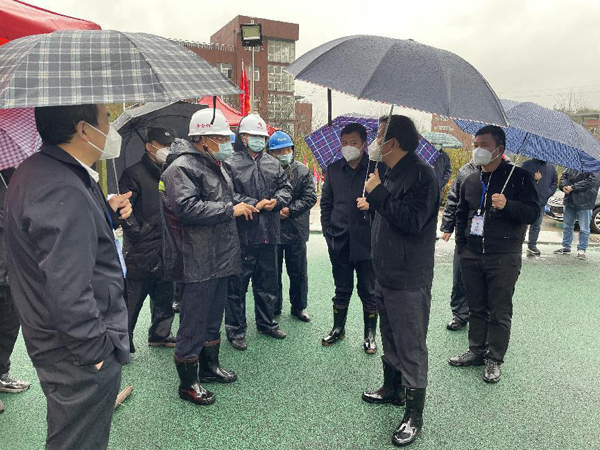 副市长汪发进一行视察公司田家炳中学疫情隔离点项目建设 副市长汪发进一行视察公司田家炳中学疫情隔离点项目建设